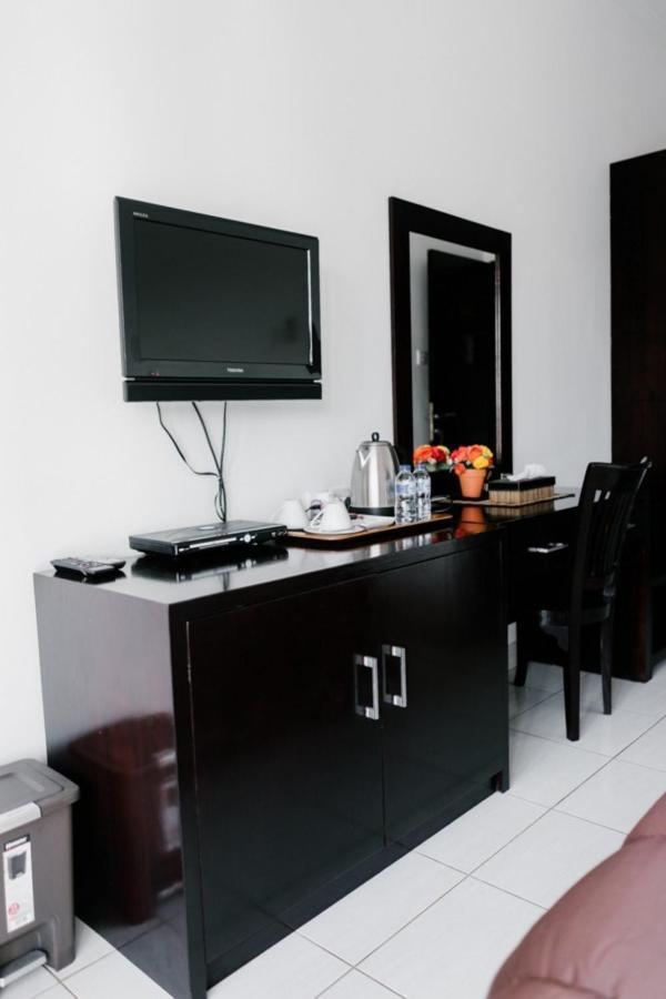 Oyo 505 Saraswati Serenity Jimbaran Exterior foto