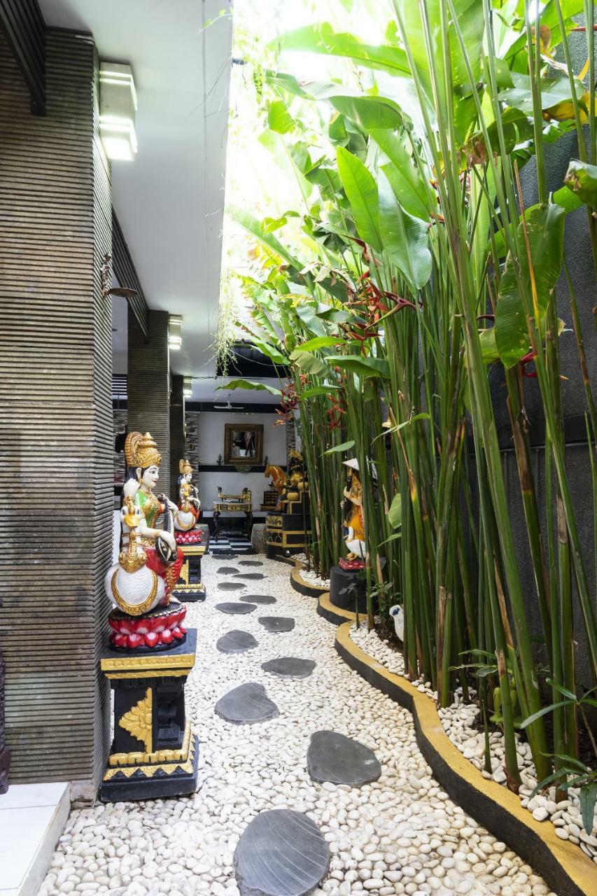 Oyo 505 Saraswati Serenity Jimbaran Exterior foto